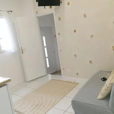 Apartment Proche De *